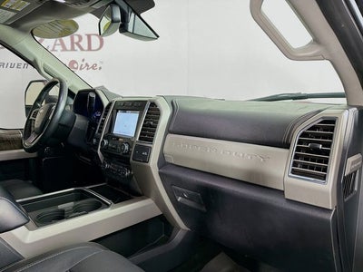 2017 Ford F-350SD Lariat DRW
