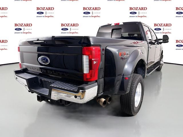 2017 Ford F-350SD Lariat DRW