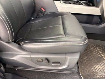 2022 Ford F-350SD Lariat DRW
