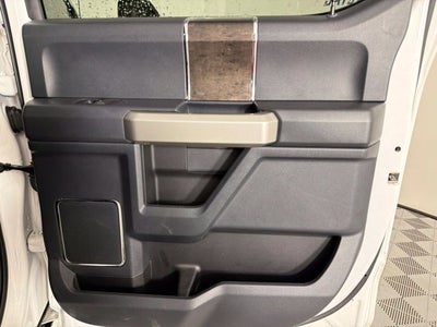 2022 Ford F-350SD Lariat DRW