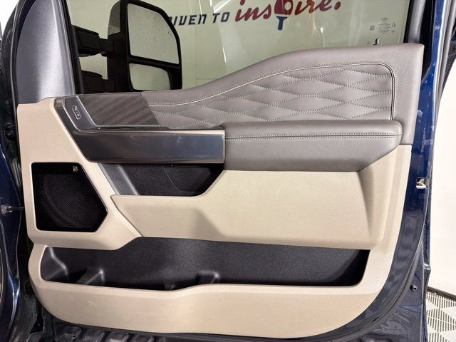 2025 Ford F-450SD Platinum DRW