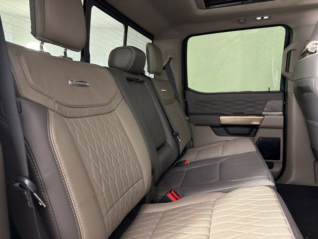 2025 Ford F-450SD Platinum DRW
