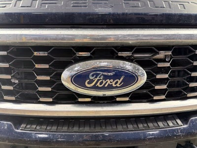 2025 Ford F-450SD Platinum DRW
