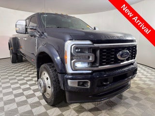2025 Ford F-450SD Platinum DRW