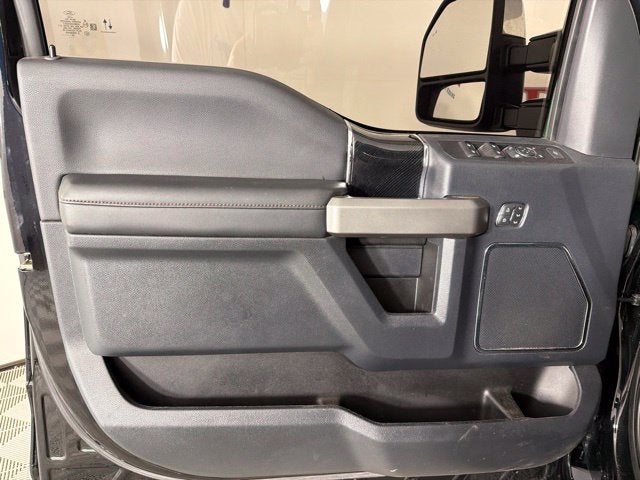 2022 Ford F-450SD Platinum DRW