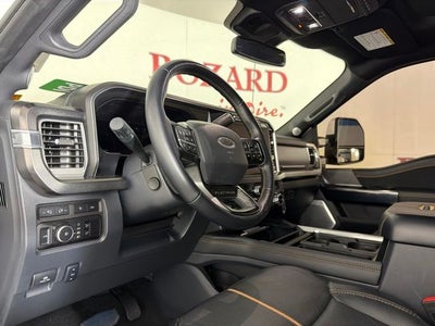 2024 Ford F-450SD Platinum DRW