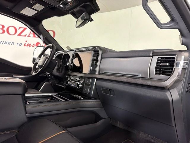 2024 Ford F-450SD Platinum DRW