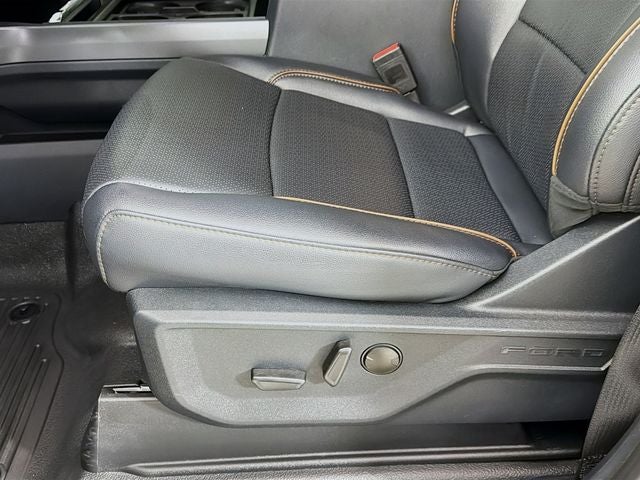 2026 Ford F-450SD Lariat DRW