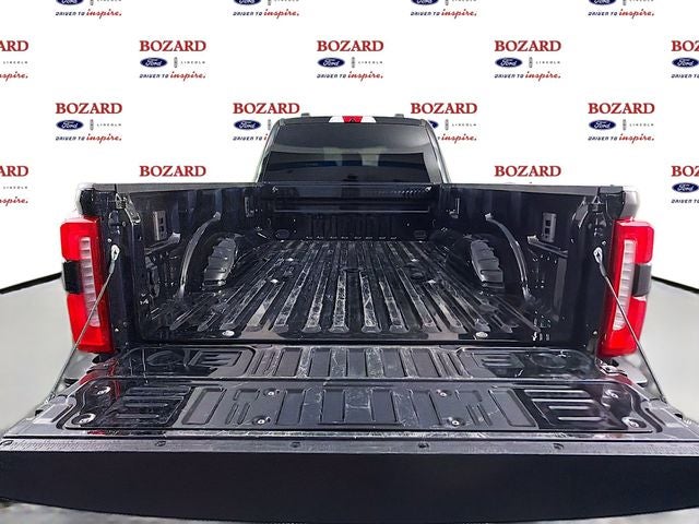 2026 Ford F-450SD Lariat DRW