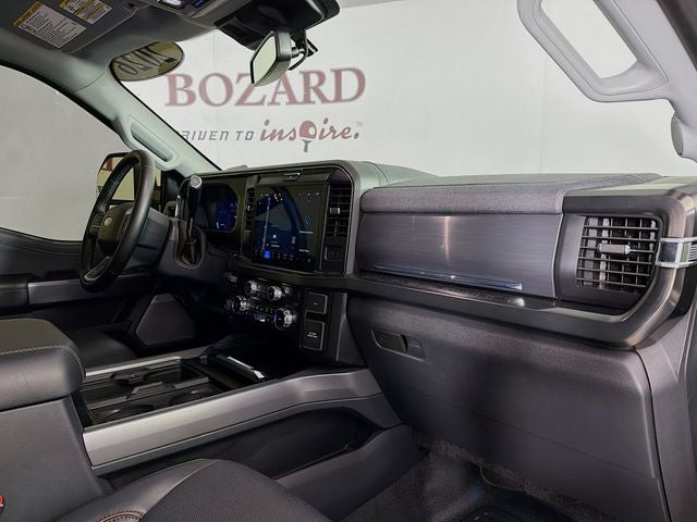 2026 Ford F-450SD Lariat DRW