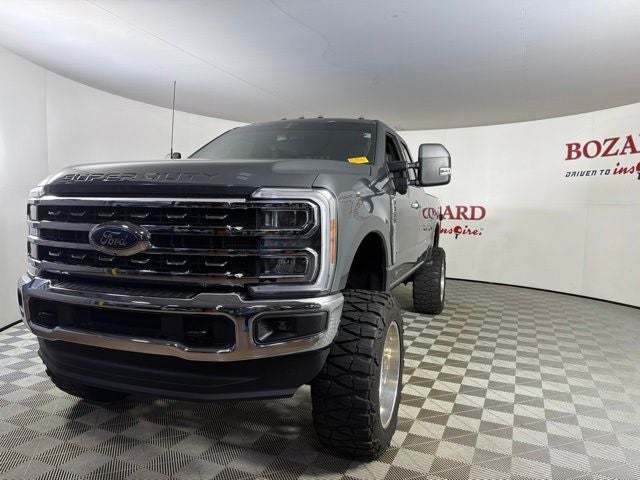 2023 Ford F-350SD Lariat
