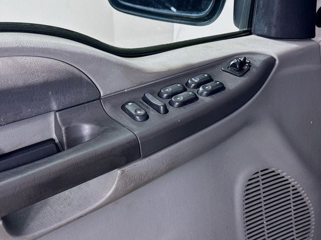 2004 Ford F-250SD XL