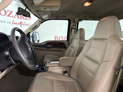 2006 Ford F-350SD Lariat
