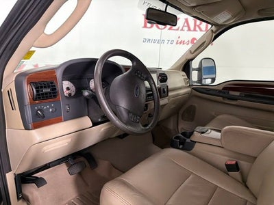 2006 Ford F-350SD Lariat