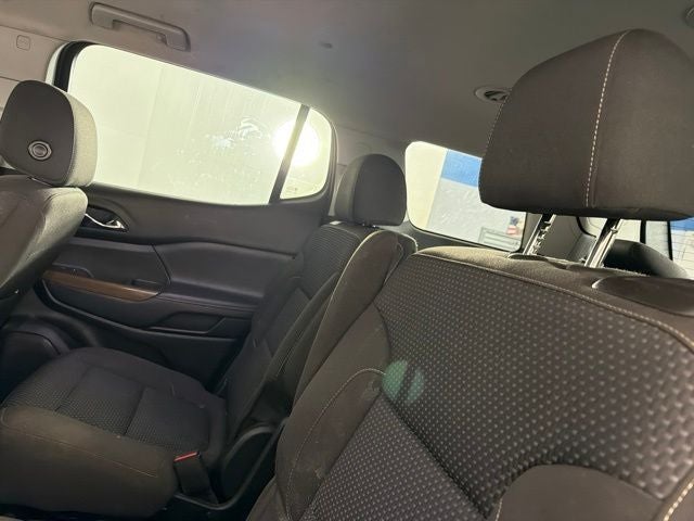 2020 GMC Acadia SLE
