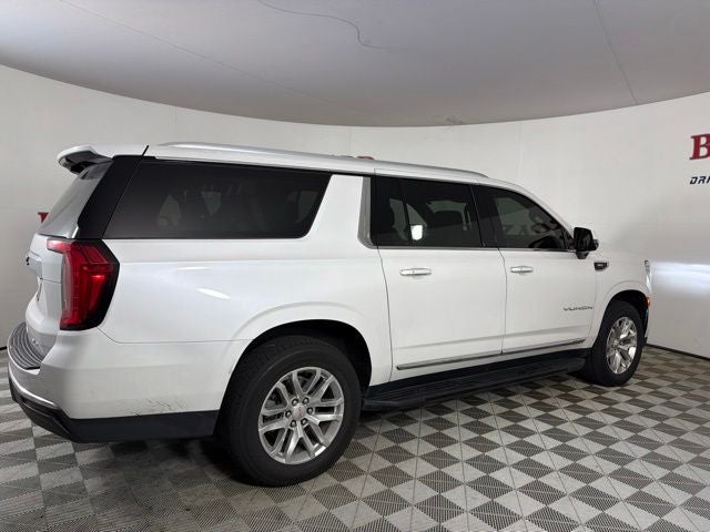 2022 GMC Yukon XL SLT