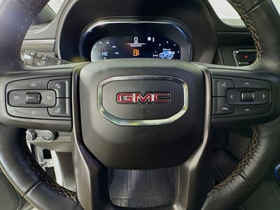 2022 GMC Yukon XL AT4