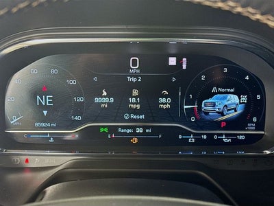 2022 GMC Yukon XL AT4