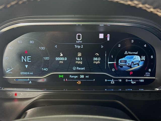 2022 GMC Yukon XL AT4