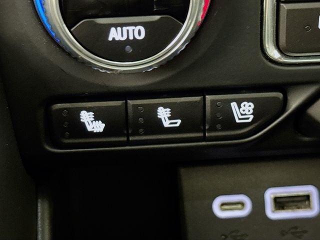 2022 GMC Yukon XL AT4