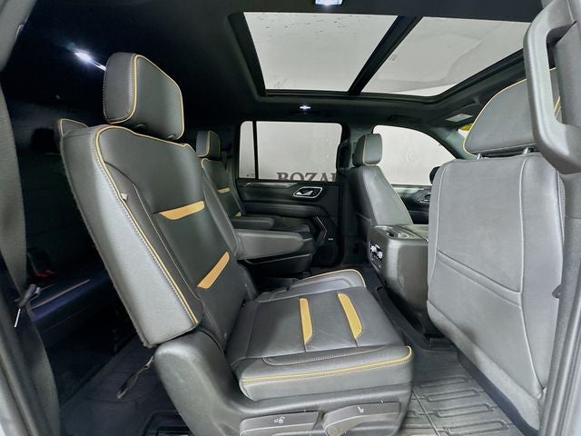 2022 GMC Yukon XL AT4