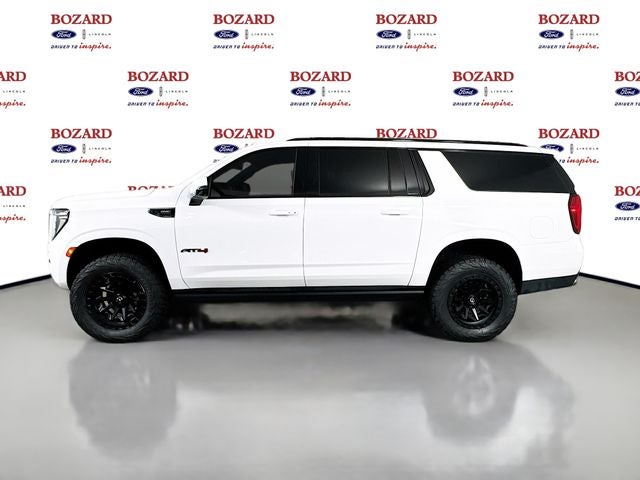 2022 GMC Yukon XL AT4