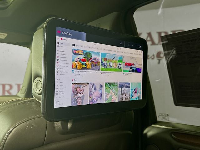 2023 GMC Yukon XL Denali Ultimate