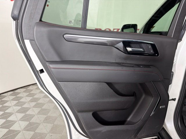 2025 Chevrolet Tahoe RST