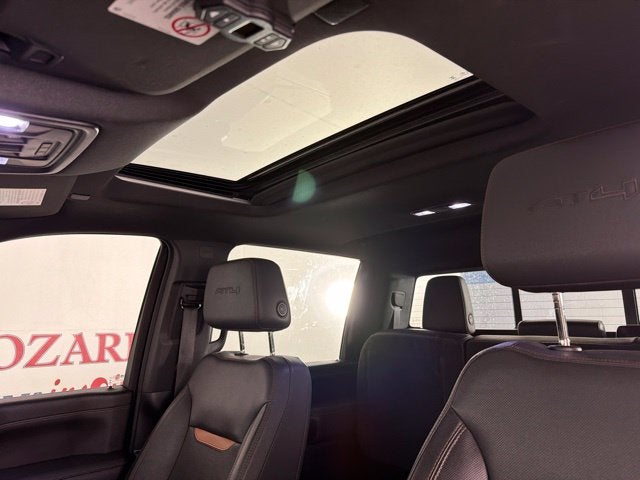 2023 GMC Sierra 2500HD AT4
