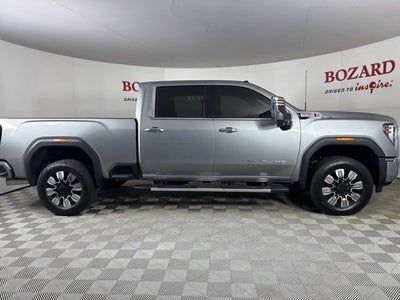 2025 GMC Sierra 3500HD Denali
