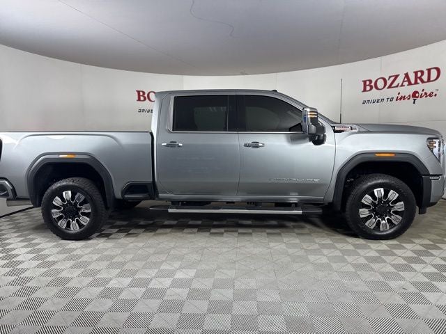 2025 GMC Sierra 3500HD Denali