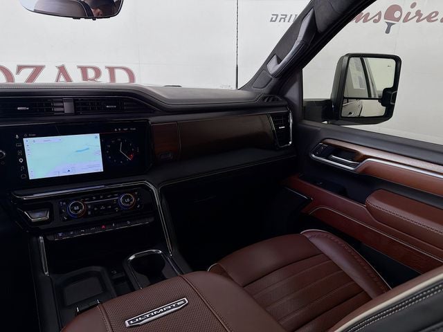 2025 GMC Sierra 3500HD Denali Ultimate