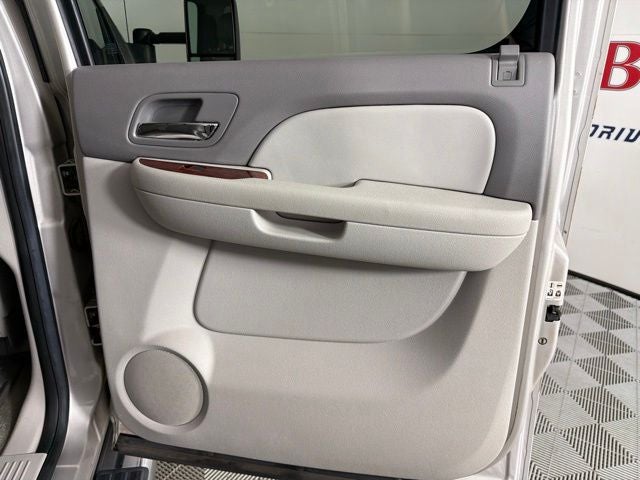 2009 GMC Sierra 3500HD SLT