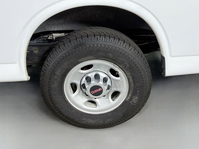 2017 GMC Savana 2500 Work Van
