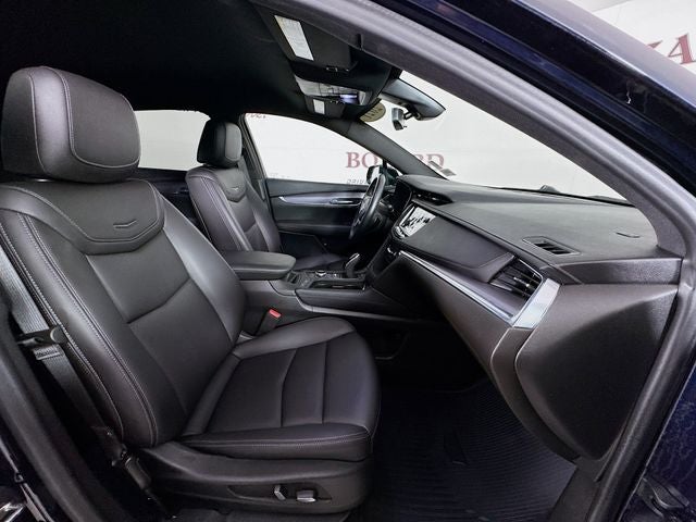 2021 Cadillac XT5 Luxury