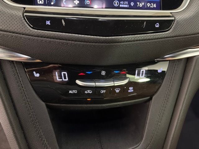 2022 Cadillac XT5 Premium Luxury