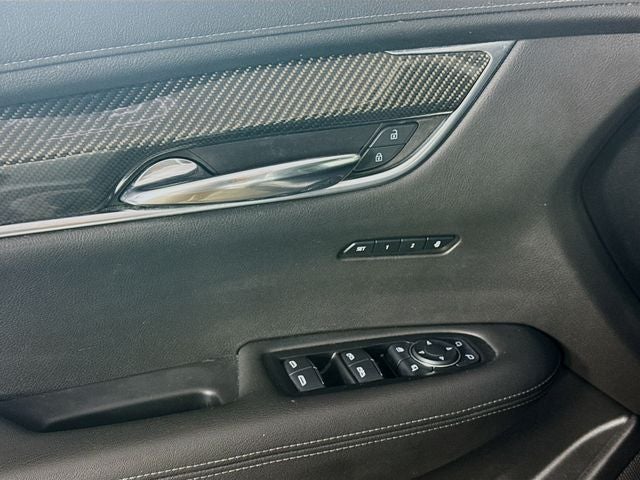 2020 Cadillac XT6 Sport