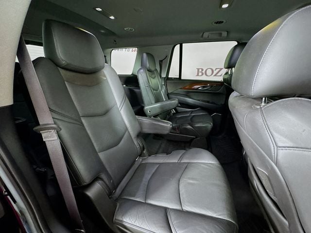 2016 Cadillac Escalade Base