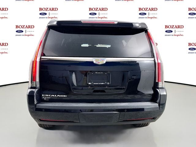 2016 Cadillac Escalade Base