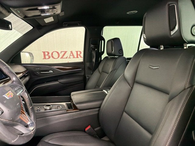 2022 Cadillac Escalade Luxury
