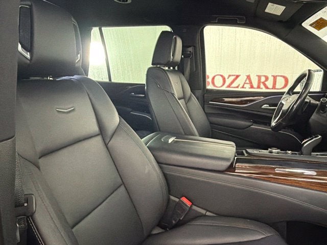 2022 Cadillac Escalade Luxury