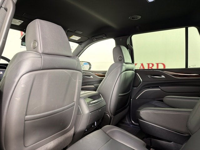 2024 Cadillac Escalade Luxury
