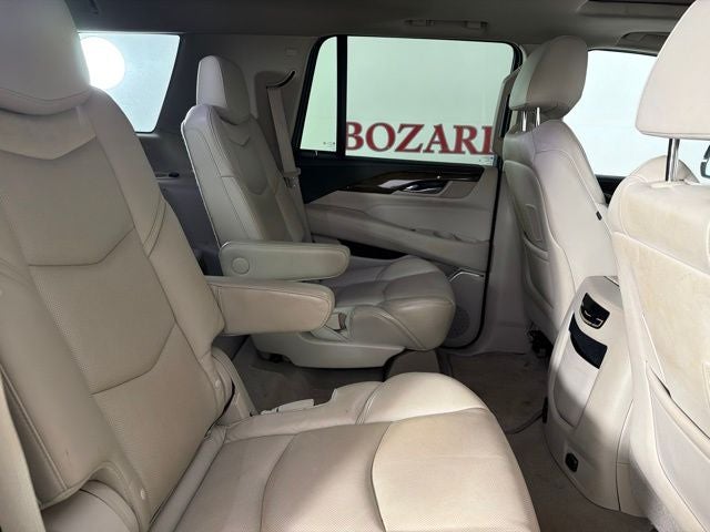 2019 Cadillac Escalade Luxury