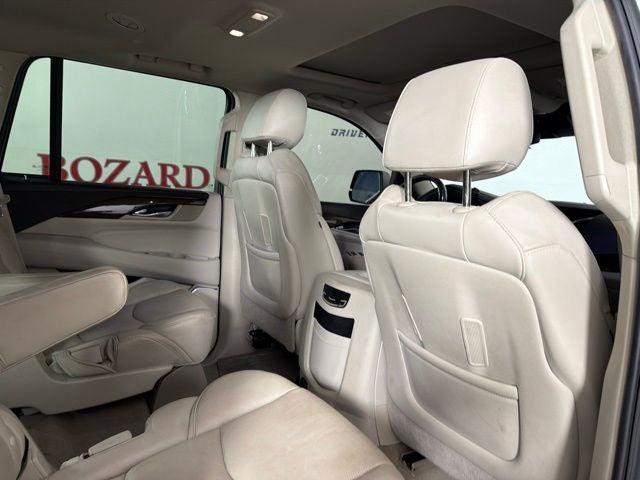 2018 Cadillac Escalade Luxury