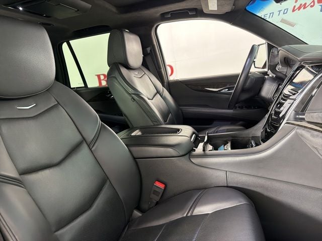 2018 Cadillac Escalade Platinum Edition