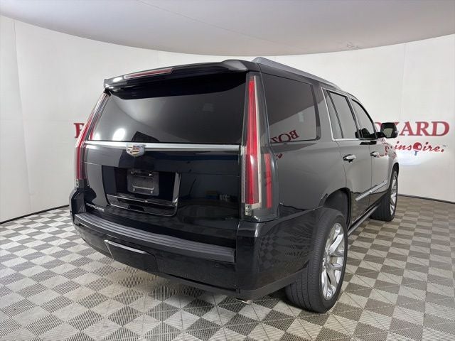 2018 Cadillac Escalade Platinum Edition