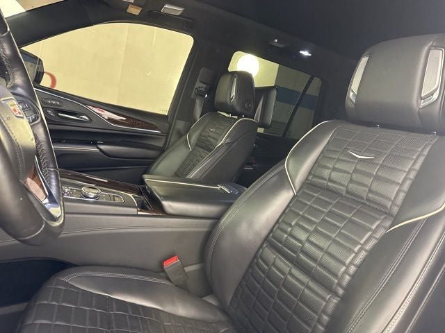 2022 Cadillac Escalade Sport Platinum