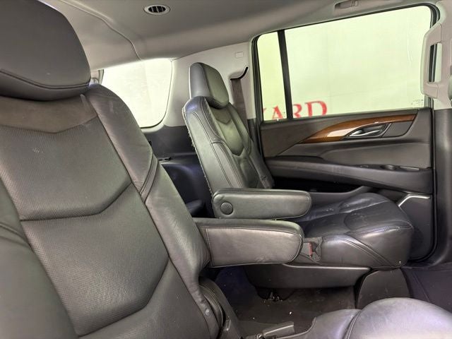 2020 Cadillac Escalade ESV Luxury