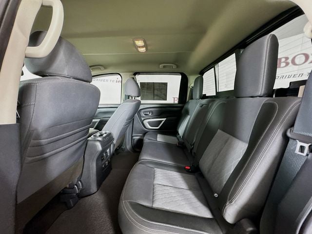 2021 Nissan Titan SV