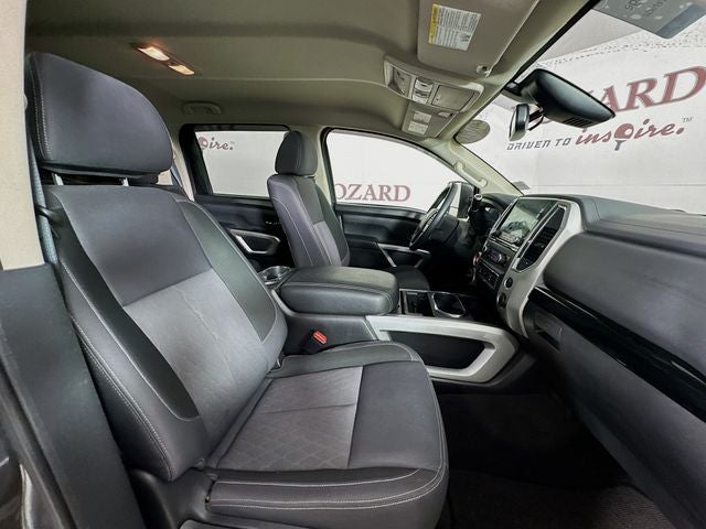 2021 Nissan Titan SV